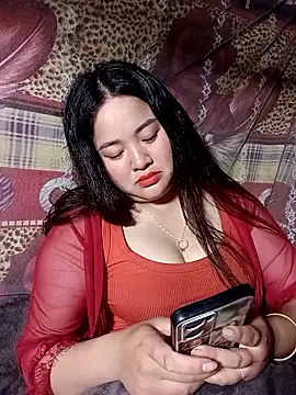 Snapshot of Meo-catwet chatting on 05/05/26, 01:41 Meo-catwet online show from 05/05/26, 01:41