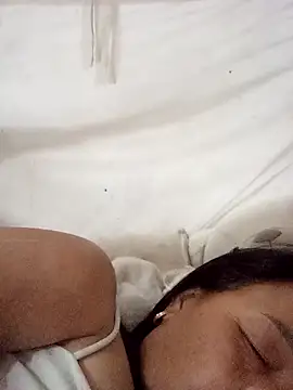 heesuu11 online show from 04/07/26, 06:19