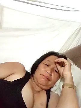 heesuu11 online show from 04/09/26, 07:08