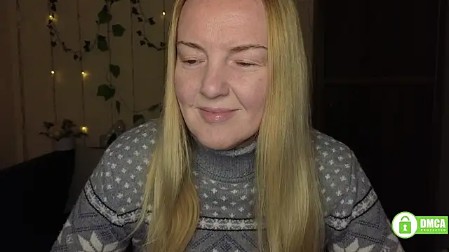 Snapshot of Bella_soulmate chatting on 02/28/26, 06:25 Bella soulmate online show from 02/28/26, 06:25