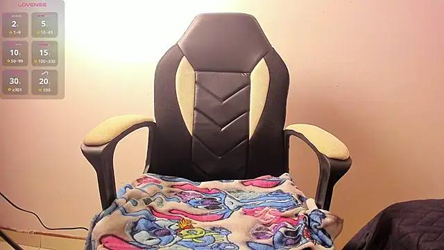 Snapshot of samira-grey chatting on 02/27/26, 01:22 samira-grey online show from 02/27/26, 01:22