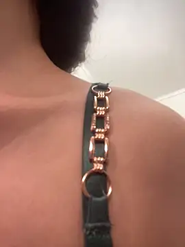 Snapshot of Anna_Gilbert chatting on 04/02/26, 02:37 Anna Gilbert online show from 04/02/26, 02:37