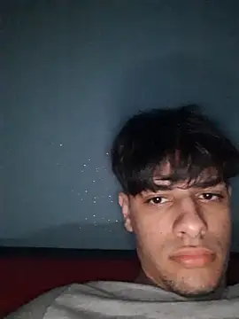 ilcazzone32 online show from 04/13/26, 09:31