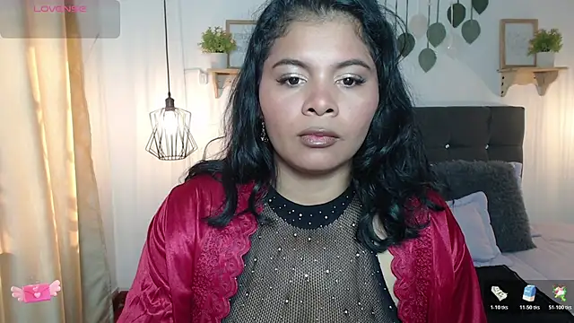 Emma hassani online show from 03/26/26, 02:22