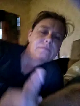 DiamondDaisy online show from 04/01/26, 06:58