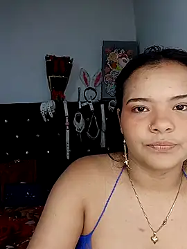 Emily Rouse23 online show from 05/09/26, 02:17