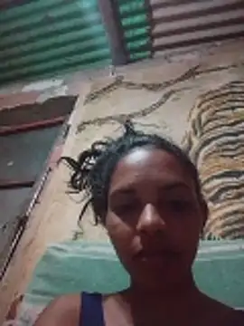 valentina gomez1 online show from 05/03/26, 02:06