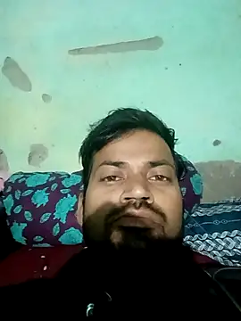 Snapshot of Varun908662 chatting on 04/25/26, 08:28 Varun908662 online show from 04/25/26, 08:28