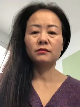 xiaotong2026 online show from 03/24/26, 06:18