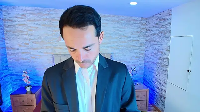 Snapshot of Adams_Sanz chatting on 05/19/26, 07:31 Adams Sanz online show from 05/19/26, 07:31