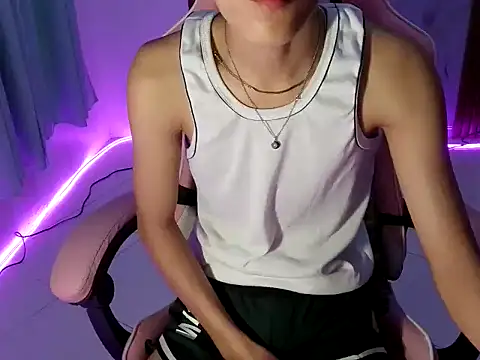 Snapshot of burger_kingxxx chatting on 03/19/26, 10:58 burger kingxxx online show from 03/19/26, 10:58
