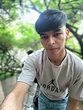 Snapshot of The_Conquer chatting on 03/23/26, 07:51 The Conquer online show from 03/23/26, 07:51