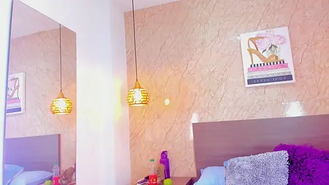 Miia03 online show from 04/08/26, 12:05