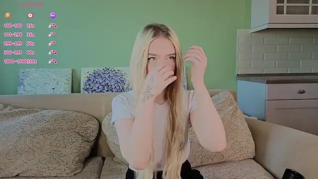 ChristinBland online show from 04/17/26, 01:14