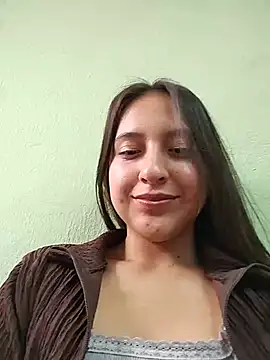 Snapshot of MaskedLatinaX chatting on 06/06/26, 06:01 MaskedLatinaX online show from 06/06/26, 06:01