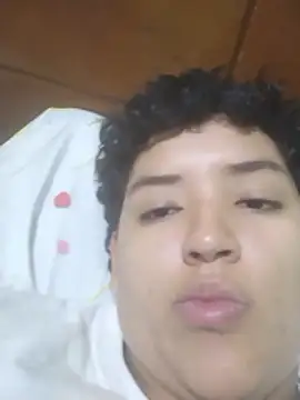 Snapshot of Tomboyhot77 chatting on 03/11/26, 07:14 Tomboyhot77 online show from 03/11/26, 07:14