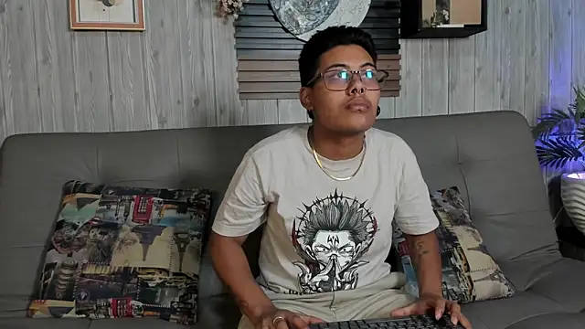 Snapshot of Noha__scott chatting on 02/26/26, 02:05 Noha scott online show from 02/26/26, 02:05