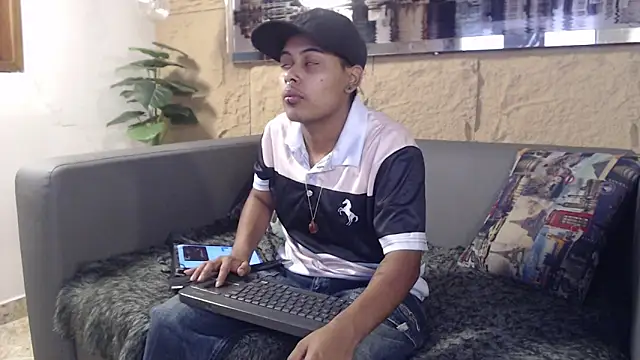 Noha  scott online show from 03/04/26, 02:12