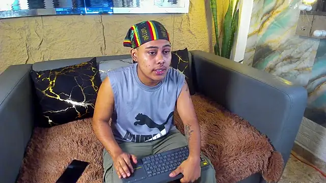 Noha  scott online show from 04/11/26, 02:54