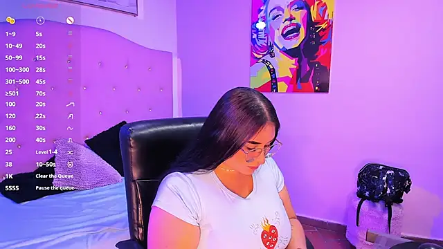 sienna cavalli online show from 03/24/26, 01:05