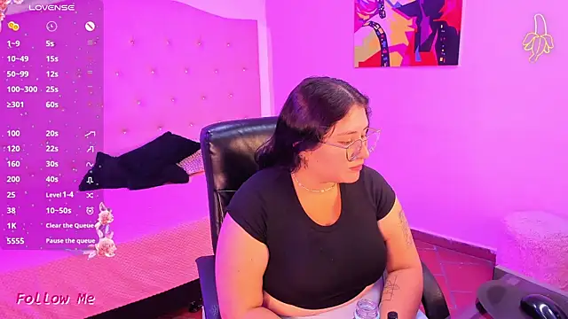 sienna cavalli online show from 04/08/26, 01:00