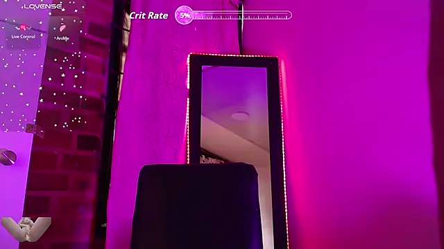 Snapshot of MikaRossi chatting on 02/25/26, 04:38 MikaRossi online show from 02/25/26, 04:38