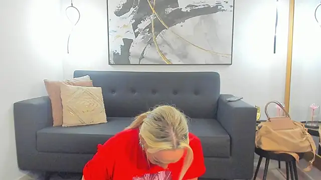 SophiMarin online show from 05/20/26, 11:05