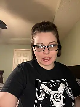 Snapshot of StellaRay2727 chatting on 03/03/26, 02:45 StellaRay2727 online show from 03/03/26, 02:45