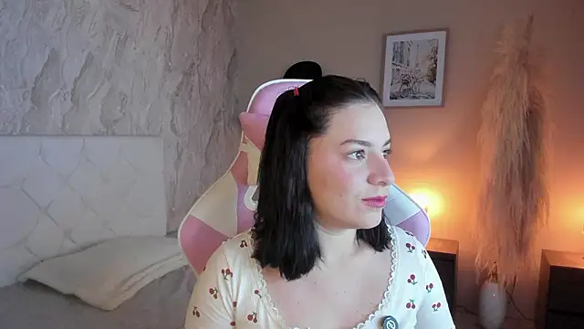 Snapshot of Dollhell chatting on 02/25/26, 11:09 Dollhell online show from 02/25/26, 11:09