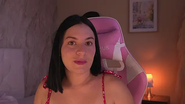 Snapshot of Dollhell chatting on 02/28/26, 11:33 Dollhell online show from 02/28/26, 11:33