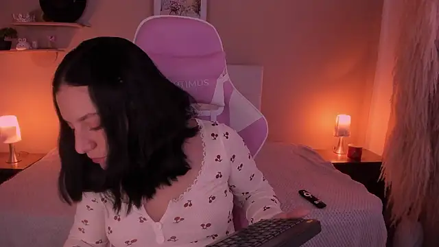 Dollhell online show from 03/26/26, 11:27