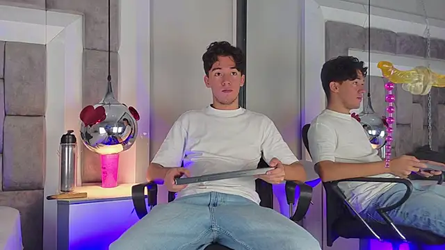 Austin Reedss online show from 04/06/26, 02:07