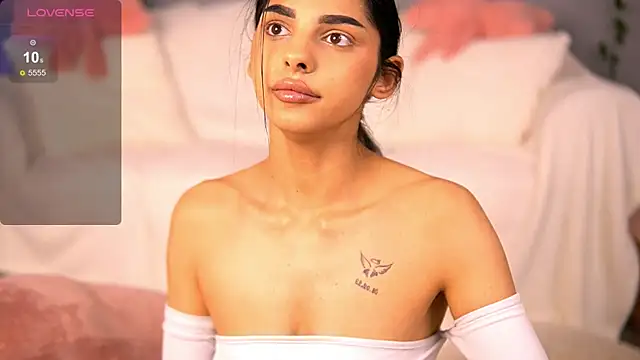 AvaCalvert online show from 04/16/26, 09:39