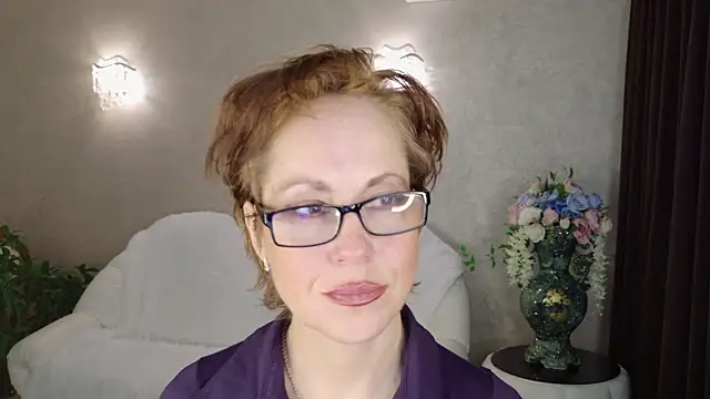 LioraWeiss online show from 03/04/26, 06:41