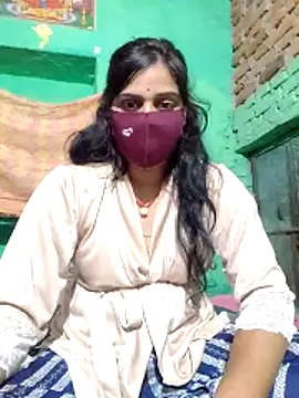 Poonam bhoji online show from 03/29/26, 04:07