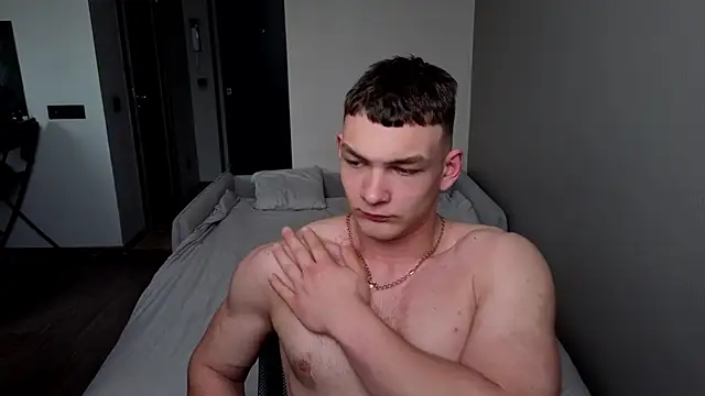 sweet boyss  online show from 05/14/26, 07:15