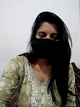 Snapshot of Sonakshi_kumari chatting on 03/02/26, 10:11 Sonakshi kumari online show from 03/02/26, 10:11