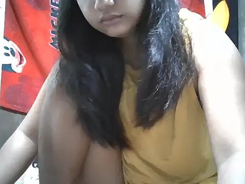 Snapshot of Flowerbebe chatting on 02/25/26, 10:41 Flowerbebe online show from 02/25/26, 10:41