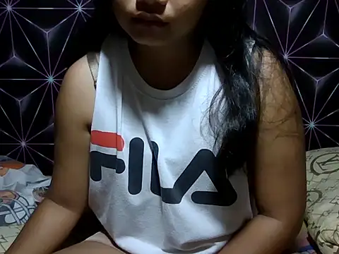 Flowerbebe online show from 03/15/26, 05:19