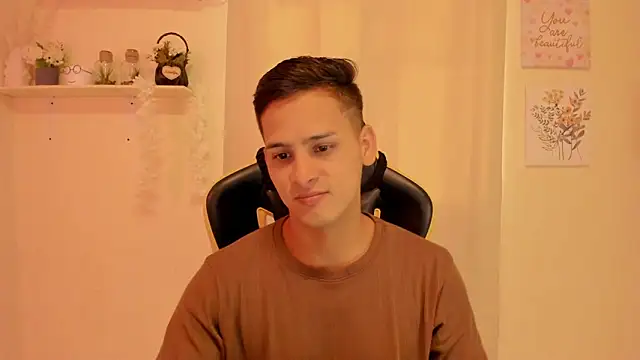 sexy andres01 online show from 03/26/26, 03:39