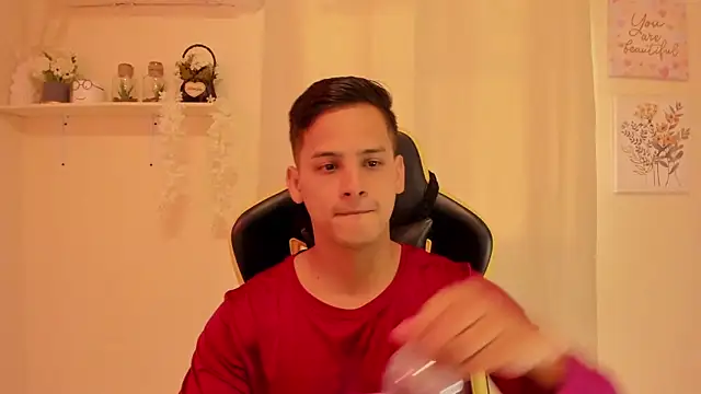 sexy andres01 online show from 04/09/26, 02:44