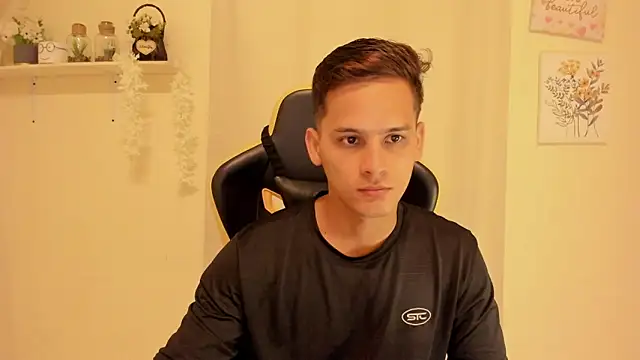 sexy andres01 online show from 05/02/26, 07:30