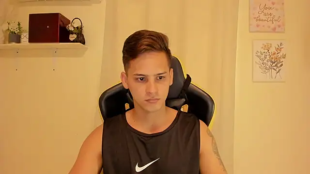 sexy andres01 online show from 05/29/26, 03:54