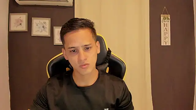 sexy andres01 online show from 07/21/26, 10:12