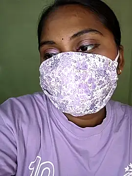 Snapshot of MISS_MADHURIBABY chatting on 05/07/26, 07:58 MISS MADHURIBABY online show from 05/07/26, 07:58