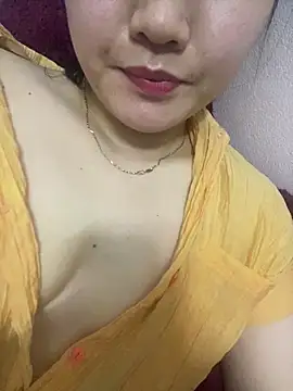 Snapshot of Anna-babu chatting on 03/02/26, 10:33 Anna-babu online show from 03/02/26, 10:33