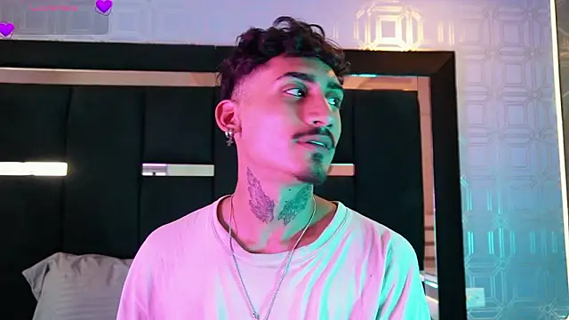 Snapshot of Dark_Eros_ chatting on 02/27/26, 07:58 Dark Eros online show from 02/27/26, 07:58