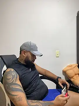 Snapshot of DavyWalker chatting on 02/28/26, 04:02 DavyWalker online show from 02/28/26, 04:02