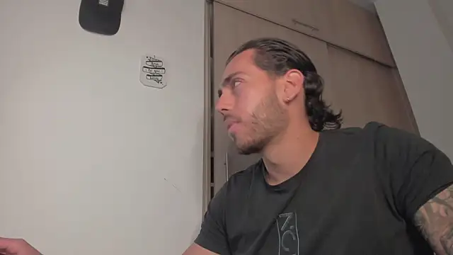 Axel  Blaze online show from 03/09/26, 12:42