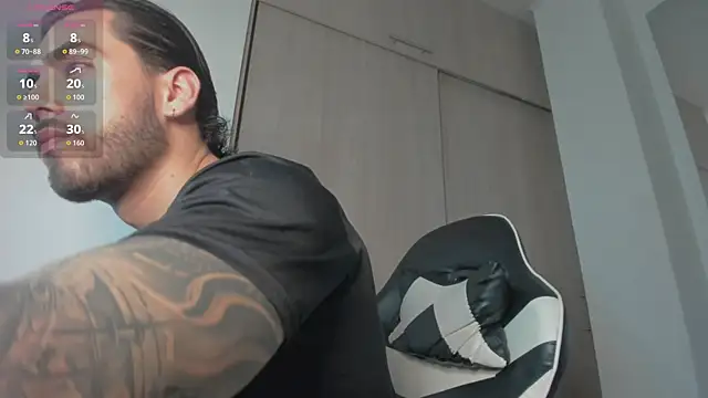 Axel  Blaze online show from 06/04/26, 01:39